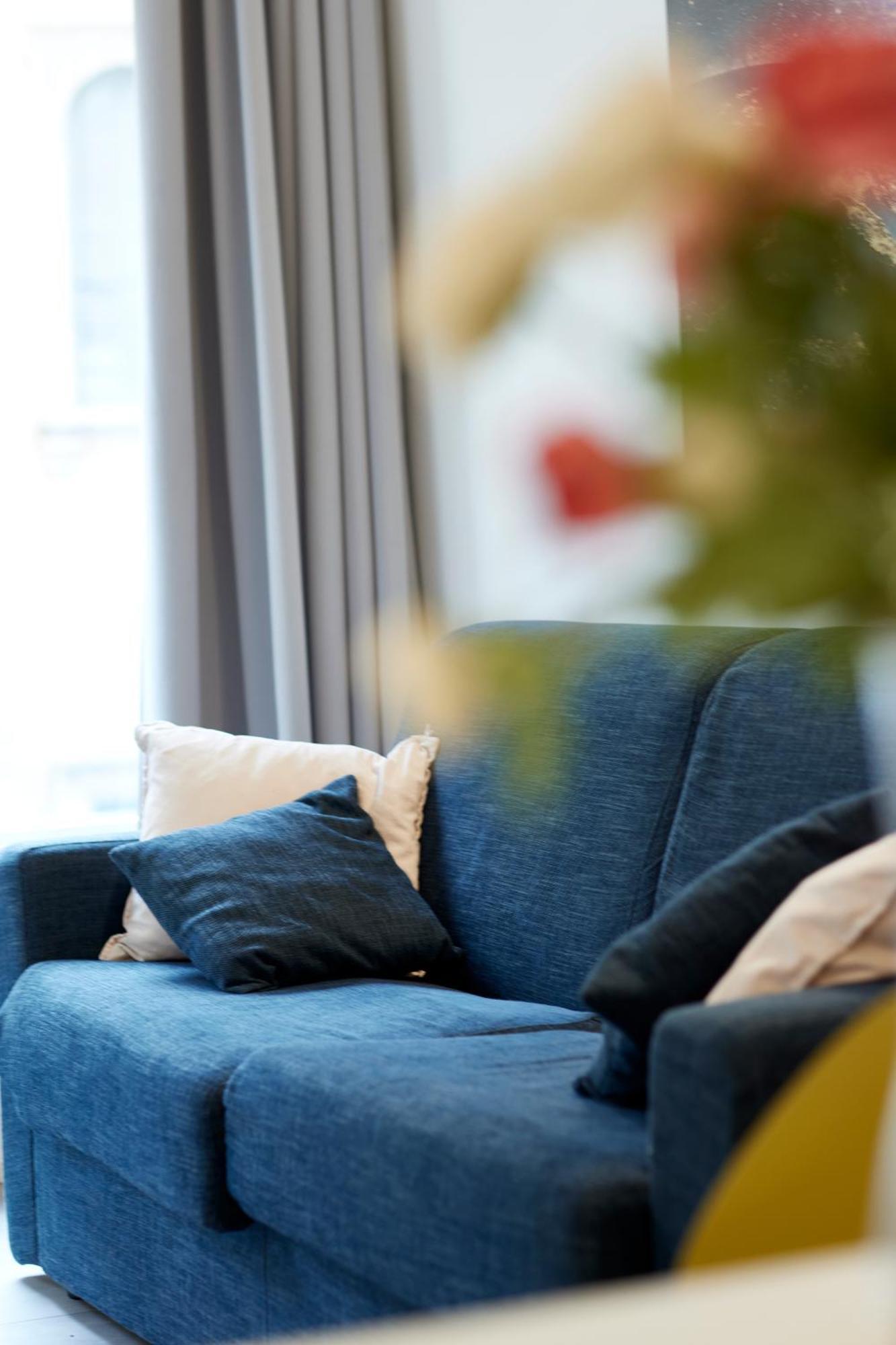 Cozy Meravigli Apartment - Pleasant Walk Between Duomo And Castello Милано Екстериор снимка