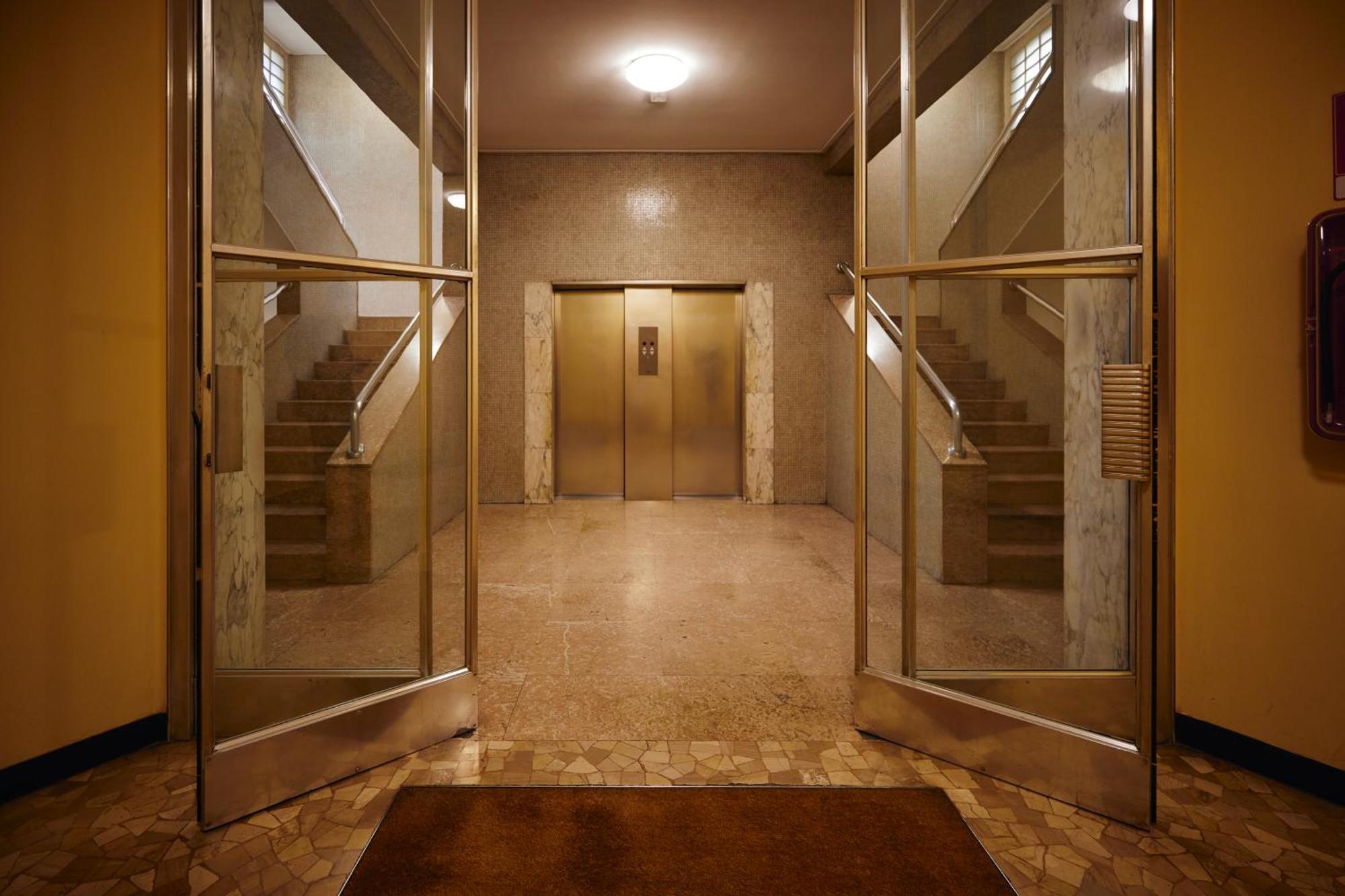 Cozy Meravigli Apartment - Pleasant Walk Between Duomo And Castello Милано Екстериор снимка